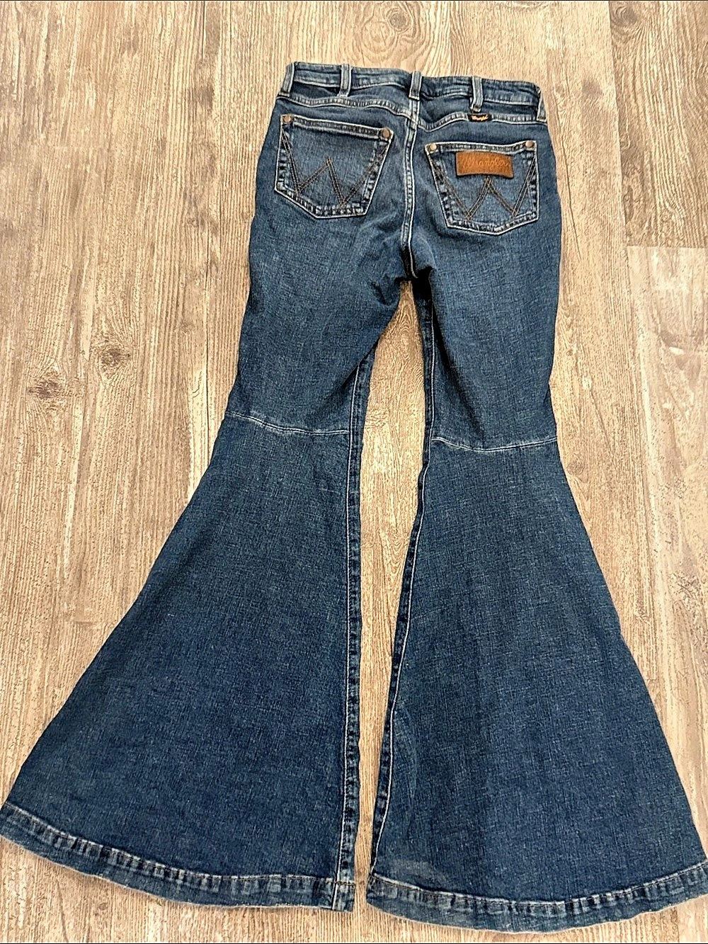 Wrangler Retro High Rise Trumpet Flare Jeans Women's Flare Jeans Blue Waist